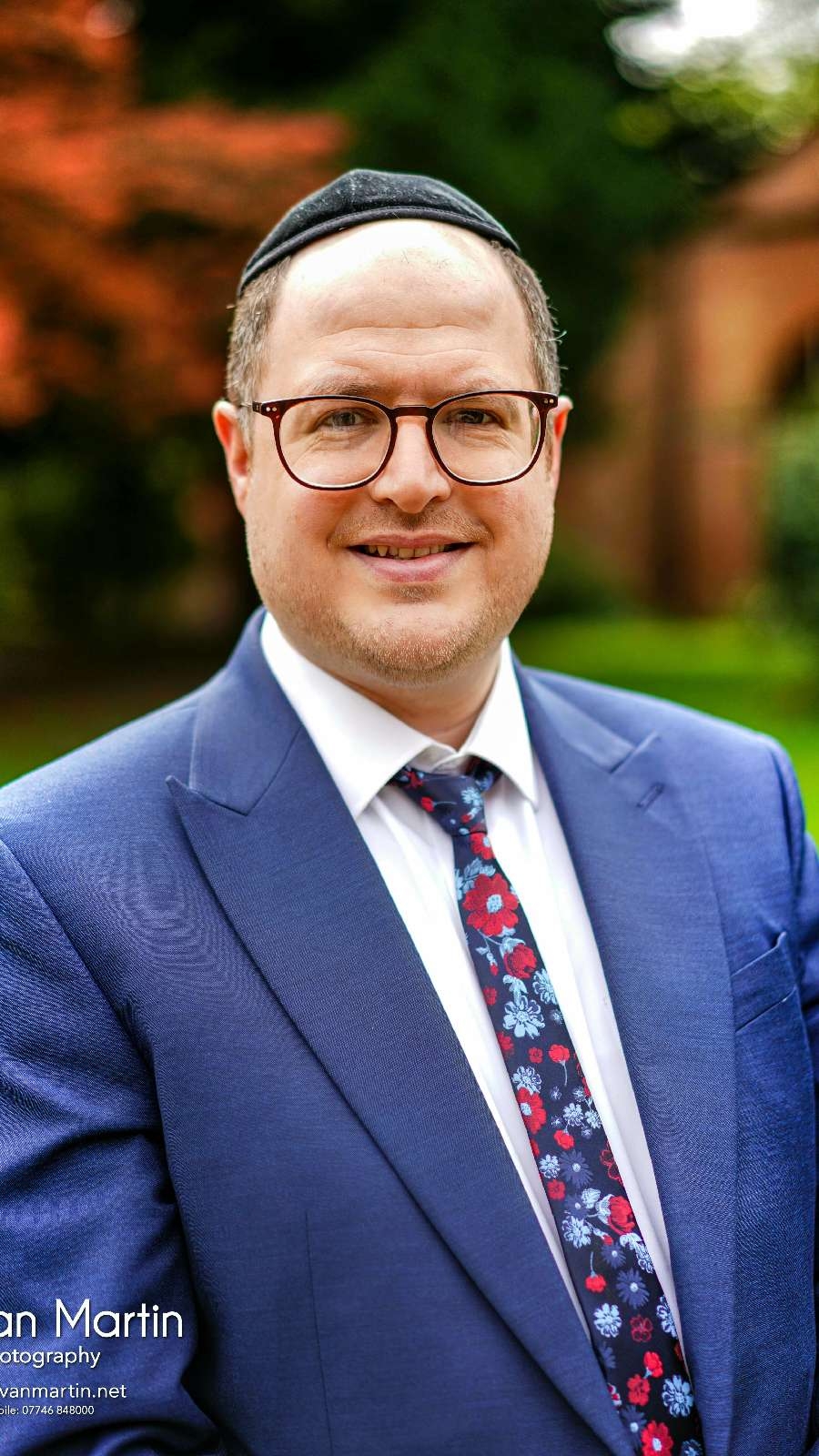 Book Avremi Rosenberg | Therapist in Prestwich